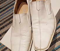 Белые мужские туфли №44