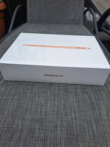 MacBook Air (1 фото из 5)