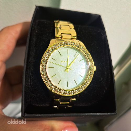 Женские часы Michael Kors