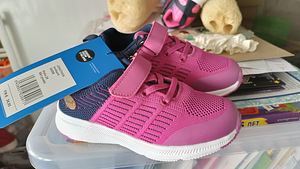 Кроссовки Jonathan new 28 s (3 фото из 3)