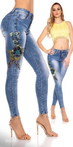 Красивые стильные джинсы. Размер M (фото #1)