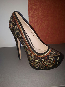 Праздничные туфли, размер 39 (1 фото из 1)