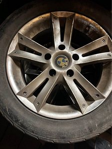 Диски BMW 215/55 ZR16 7Jx16H2 (1 фото из 3)