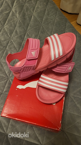 ADIDAS sandaalid - uued