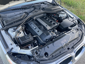 BMW E60 525i 141kw Varuosadeks (3 foto / 5)