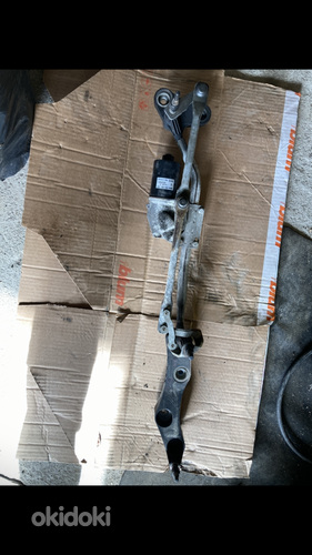 BMW E60 Klaasipuhastaja mootor hoovastikuga