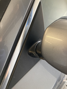 BMW E61 530D Varuosad (7 foto / 7)