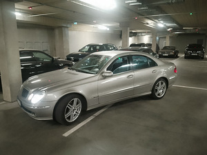Mercedes W211. 2,2disel. 2005a. (7 foto / 8)