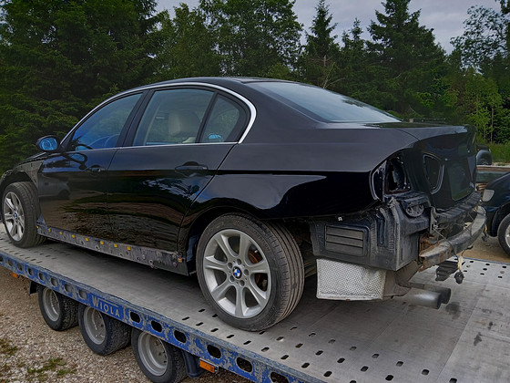 BMW 325XI