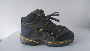 Ботинки Gore-tex 33 размер (1 фото из 3)