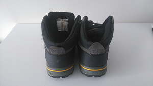 Ботинки Gore-tex 33 размер (3 фото из 3)