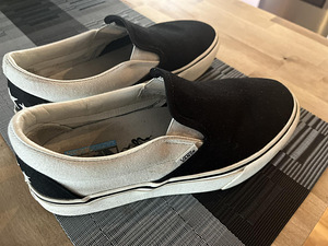 Vans теннисные туфли 41 (2 фото из 4)