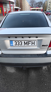 Volvo S60 2.4D 2003 (14 фото из 14)
