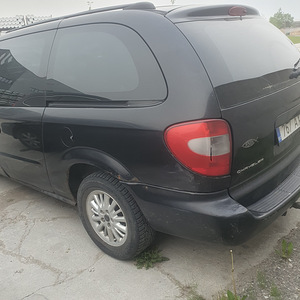 Chrysler Grand Voyager IV (2 foto / 8)