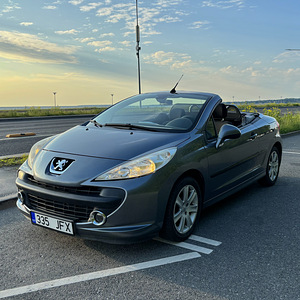 Peugeot 207CC (2 foto / 10)