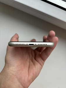 iPhone 11; 128gb (5 foto / 6)