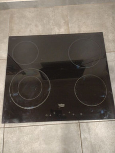 Keraamiline beko pliidiplaat