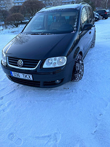 Volkswagen (14 фото из 15)