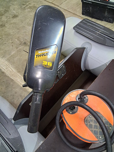Veles 246 +elektrimootor (4 foto / 8)