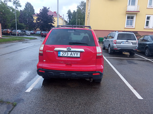 Honda CRV (2 фото из 4)