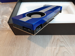 AMD Radeon Pro VII 16 GB HBM2 6xDP (10 foto / 10)