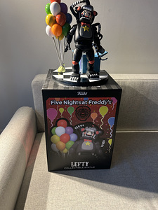 Lefty Collectible Statue (6 foto / 6)