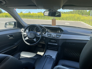 Mercedes E 200 CDI 2013 (8 foto / 9)