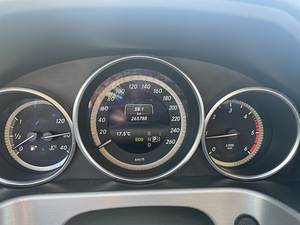 Mercedes E 200 CDI 2013 (9 foto / 9)