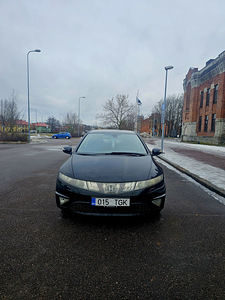 Honda Civic (2 foto / 9)