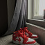 Кроссовки Nike Air Jordan 1 Red/White-Pollen "Barcelona" 9,5 (40) (фото #1)