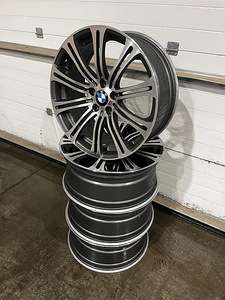 BMW Style 220M 20" veljed (2 foto / 7)