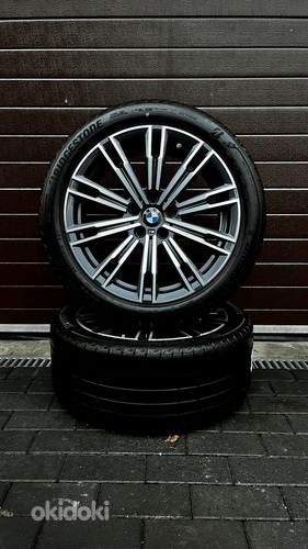 Колесные диски BMW 18" с шинами M-Package (фото #1)