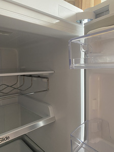 Uus Samsung külmik, No Frost, 339 L, 185 cm, garantii (5 foto / 8)