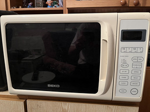 Mikrolaineahi BEKO BMW20EG (1 foto / 3)