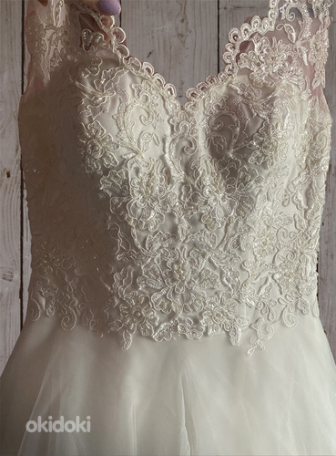 Свадебное платье 34-36 (фото #2)