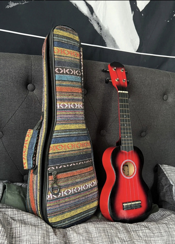 Ukulele
