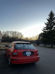 Honda Civic 6 1996 (4 foto / 4)