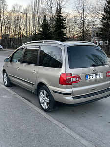 Müün usaldusväärset autot (4 foto / 13)