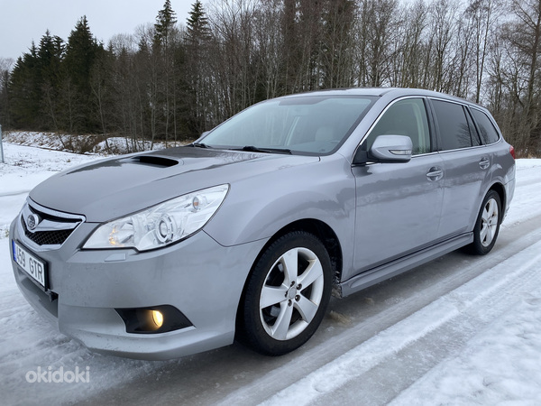 Subaru Legacy 2011 - 2.0 дизель (фото #1)
