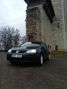 Müüa hooldatud, korralik ja öknoomne Golf 5 1.6 75 kW (7 foto / 10)