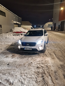 Kia sorento (2 фото из 4)