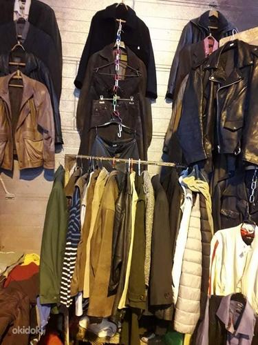 Дубленки, куртки, кожаные куртки, много обуви (фото #2)