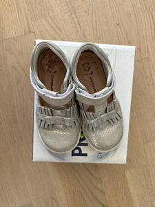Сандалии Primigi (2 фото из 3)