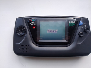 SEGA GAME GEAR (5 foto / 6)