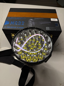 Фонарь IMALENT MS32 200000 Lumen (4 фото из 4)