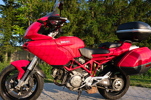 Ducati Multistrada 1100 (3 foto / 10)