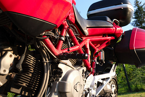 Ducati Multistrada 1100 (7 foto / 10)