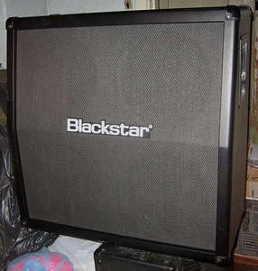 Гитарный кабинет "Blackstar ID:412A", 4x12" Celestion, 320Вт (2 фото из 8)