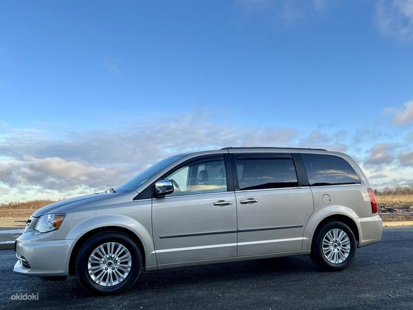 Lancia Grand Voyager PLATINUM LIMITED EDITION STOW&GO 2.8CRD (foto #5)