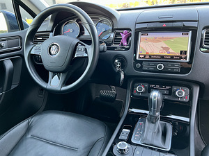 VW TOUAREG 3.0TDI 180KW 4Motion FACELIFT 165000 km (10 foto / 15)